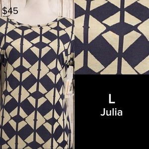 🦋Sale🦋 Geometric Print Julia